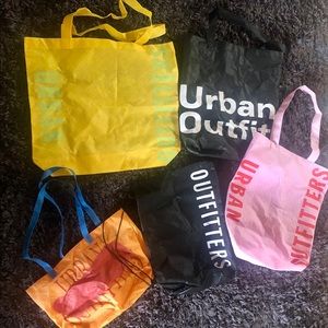 URBAN OUTFITTERS Assortment of Shopping Bags S2